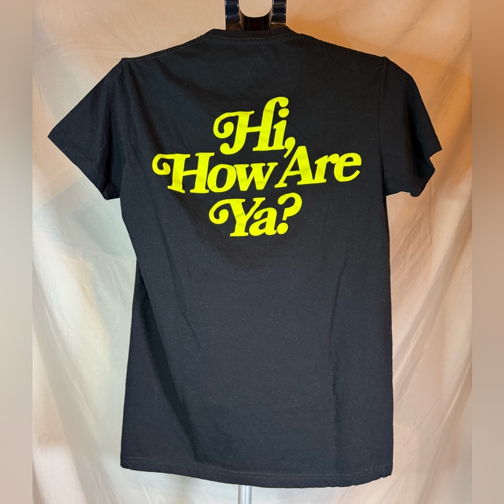 Jeffree Star Cosmetics "Hi, How Are Ya?" Tee 🖤💛